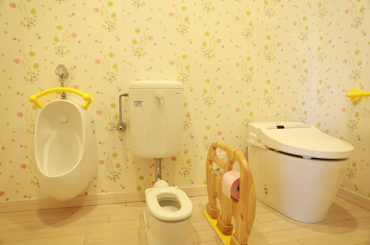 キッズ用トイレ